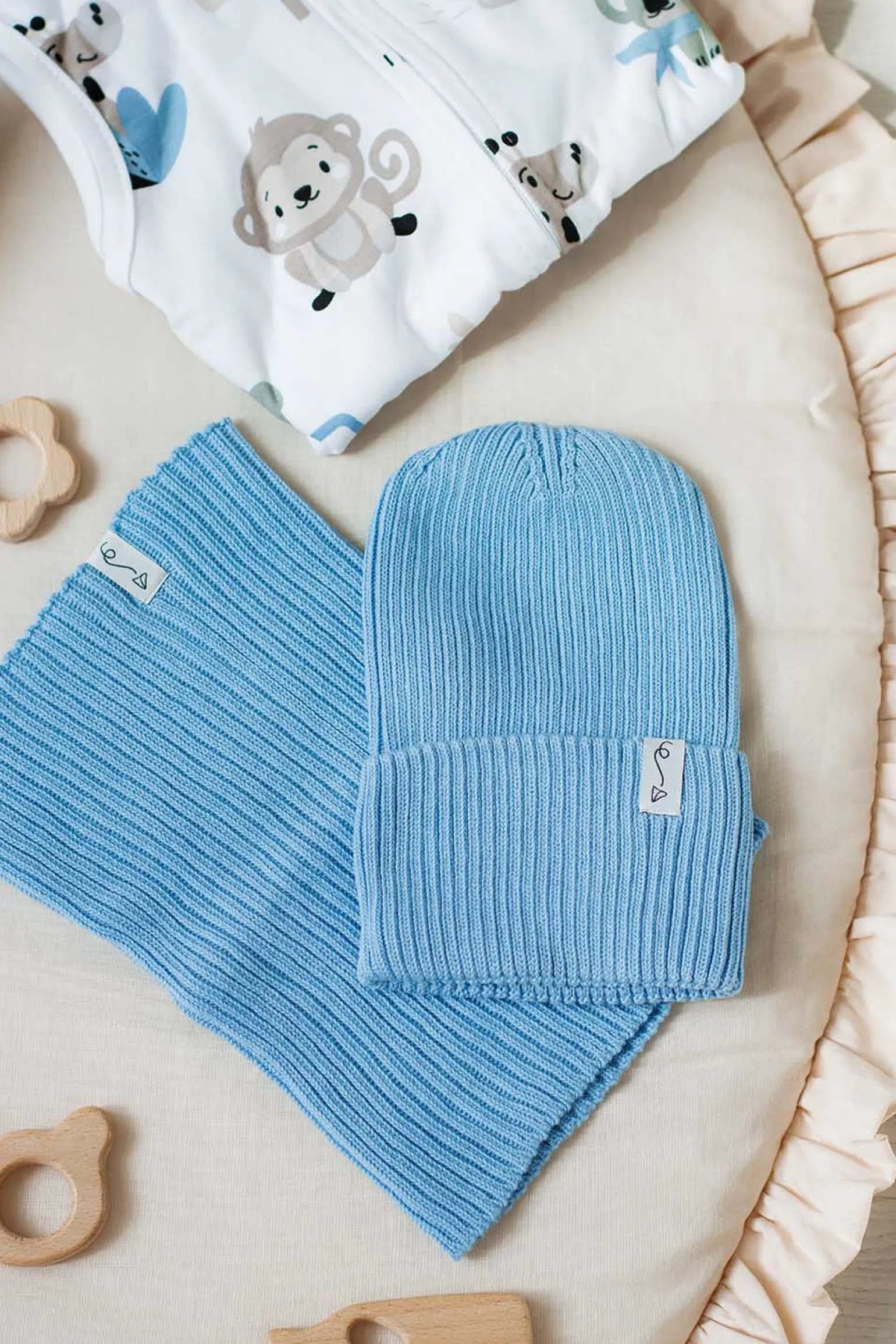 Czapeczka z dzianiny bawełnianej - LIGHT BLUE