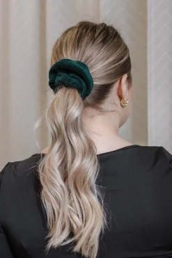 Gumka do włosów SCRUNCHIES welur butelkowa zieleń