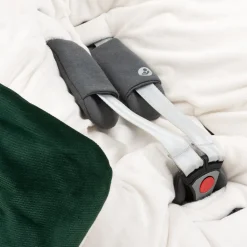 Kocyk do fotelika samochodowego - Plusz ecru i Velvet w kolorze butelkowej zieleni