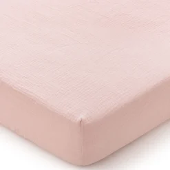 Muślinowe prześcieradło z gumką do łóżeczka 120x60cm - Pink
