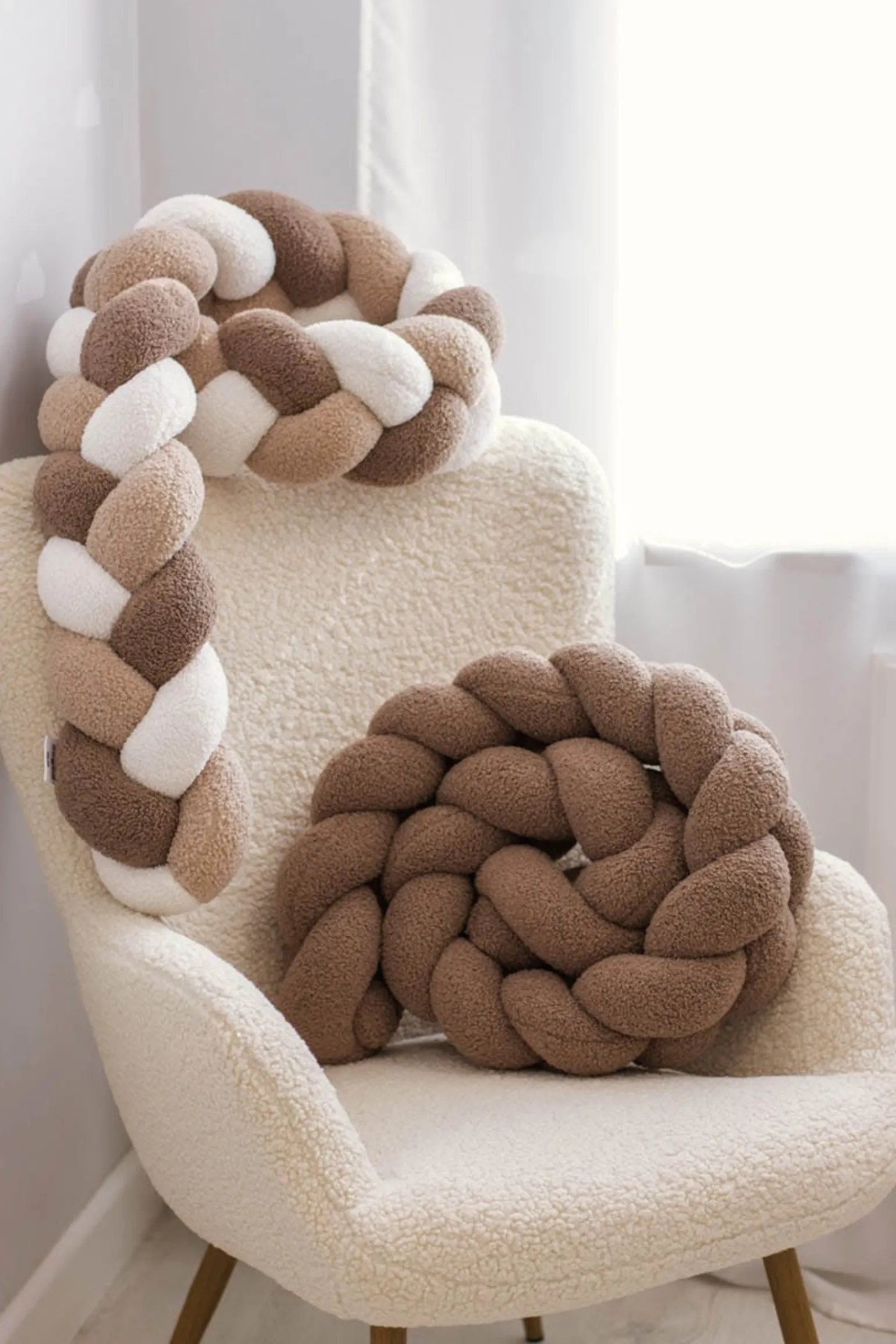 Ochraniacz warkocz do łóżeczka pleciony BOUCLE, 180 cm - Brown