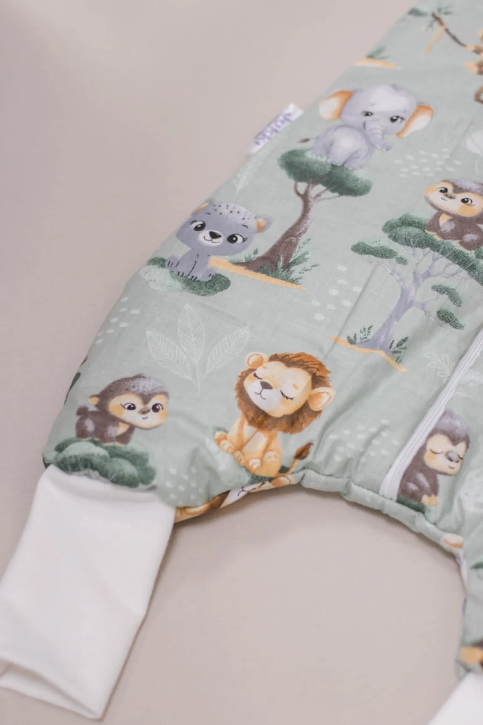 Śpiworek niemowlęcy - ocieplany z nogawkami - Tropical Animals