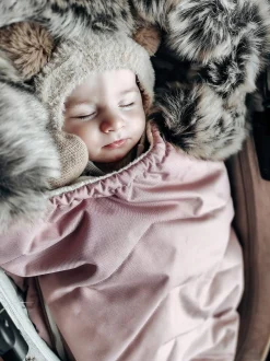Zimowy śpiworek dziecięcy do wózka, gondoli i sanek - PINK WINTER