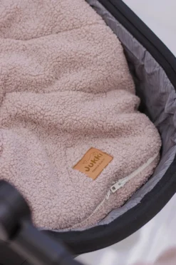 Zimowy, uniwersalny śpiworek dziecięcy Boucle do wózka, gondoli, sanek - Pink